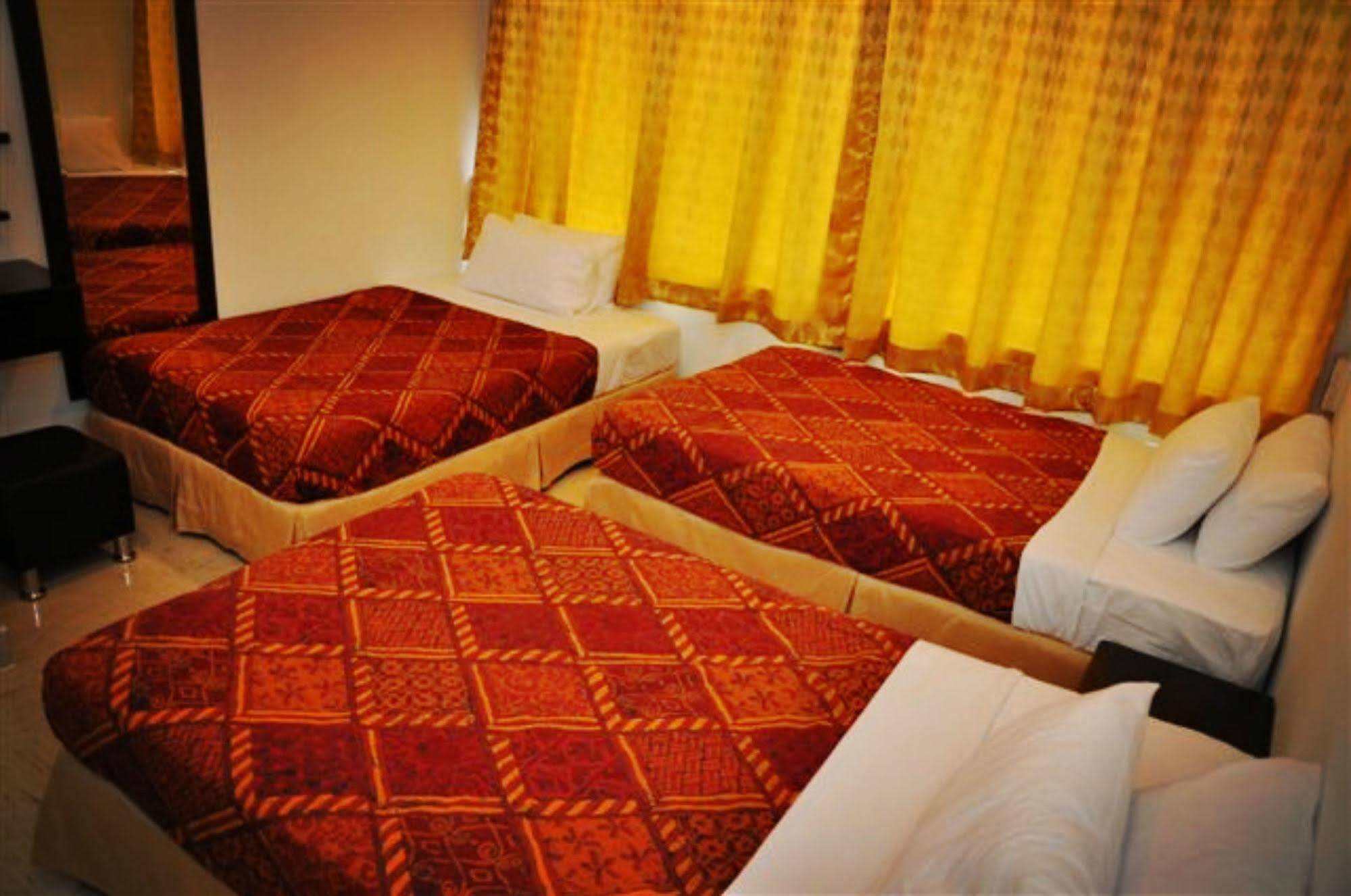 Old Budget Hotel George Town  Kültér fotó