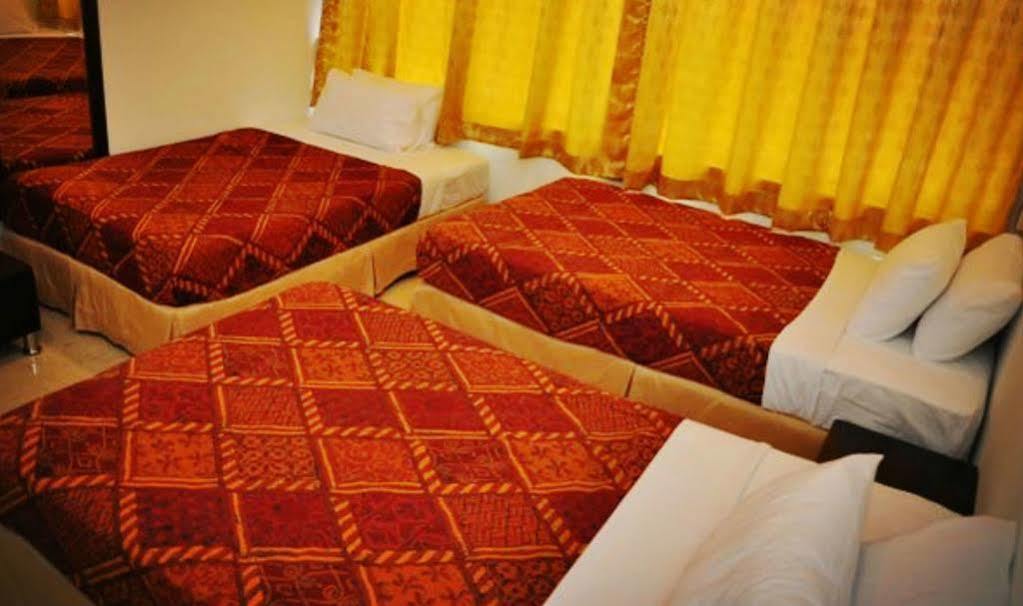 Old Budget Hotel George Town  Kültér fotó