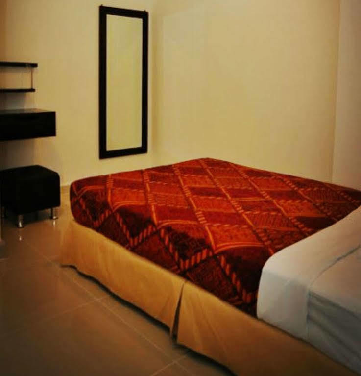 Old Budget Hotel George Town  Kültér fotó